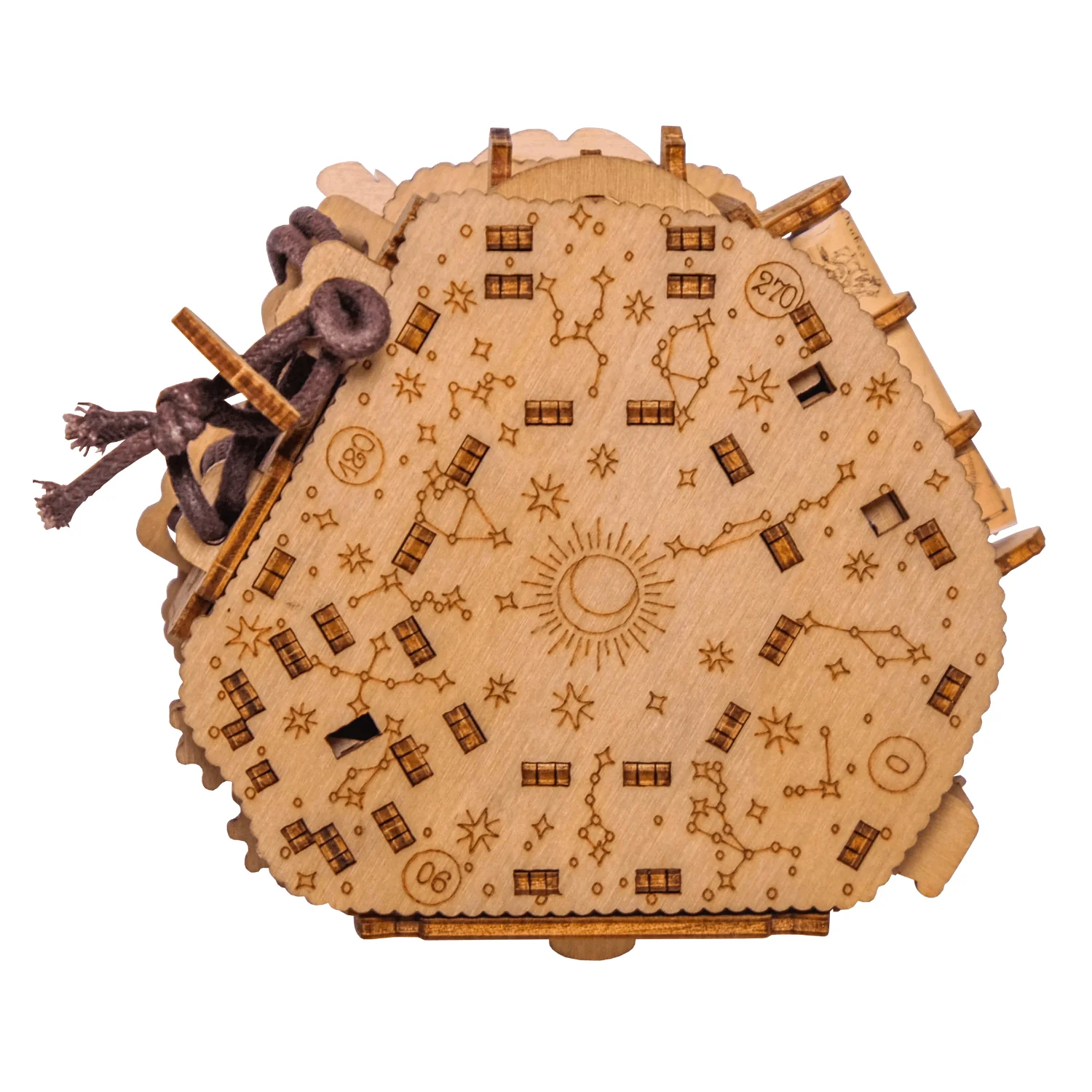 Blackbeard's Compass - Image 10