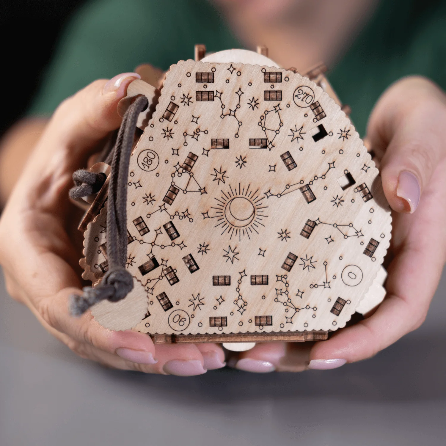 Blackbeard's Compass - Image 4